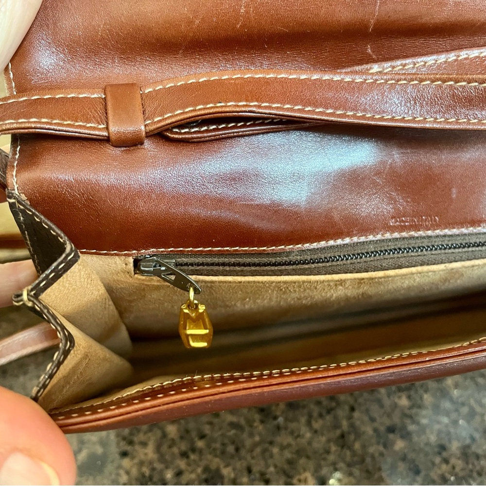 MARK CROSS Vintage Crossbody Bag in Saddle Brown leather - Picture 6 of 10